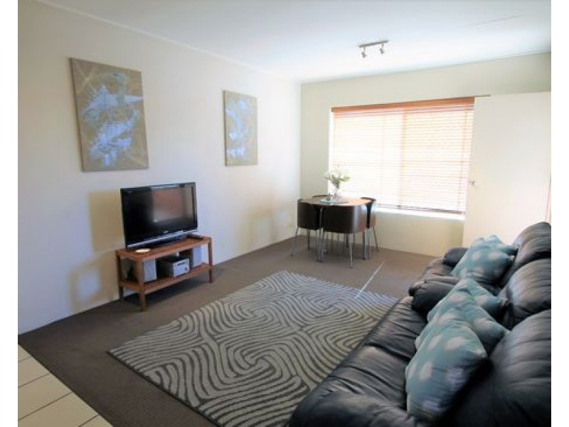 6.32 CLARENDON STREET, East Brisbane QLD 4169