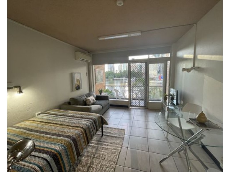 13.355 Main Street, Kangaroo Point QLD 4169