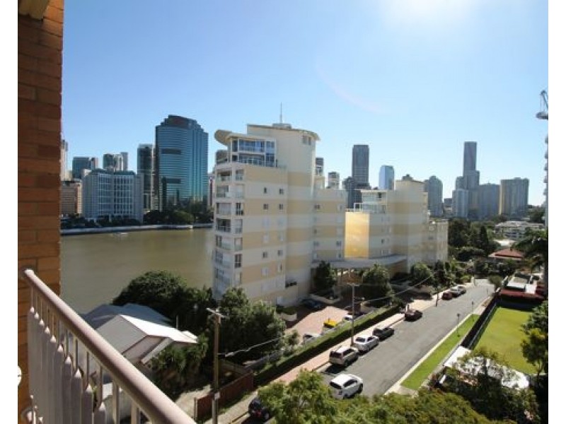 505.355 MAIN STREET, Kangaroo Point QLD 4169