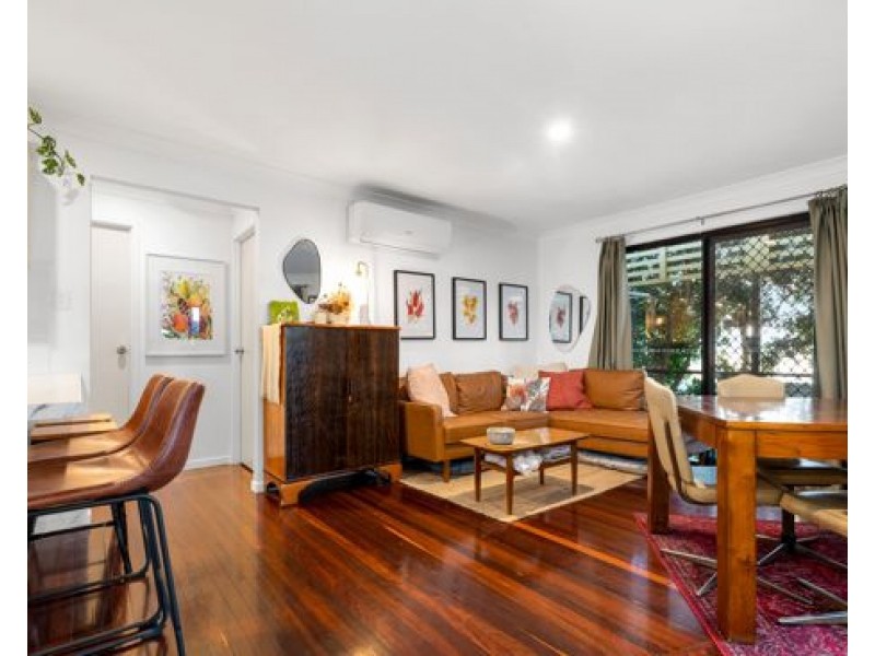 3/146 PEMBROKE RD, Coorparoo QLD 4151