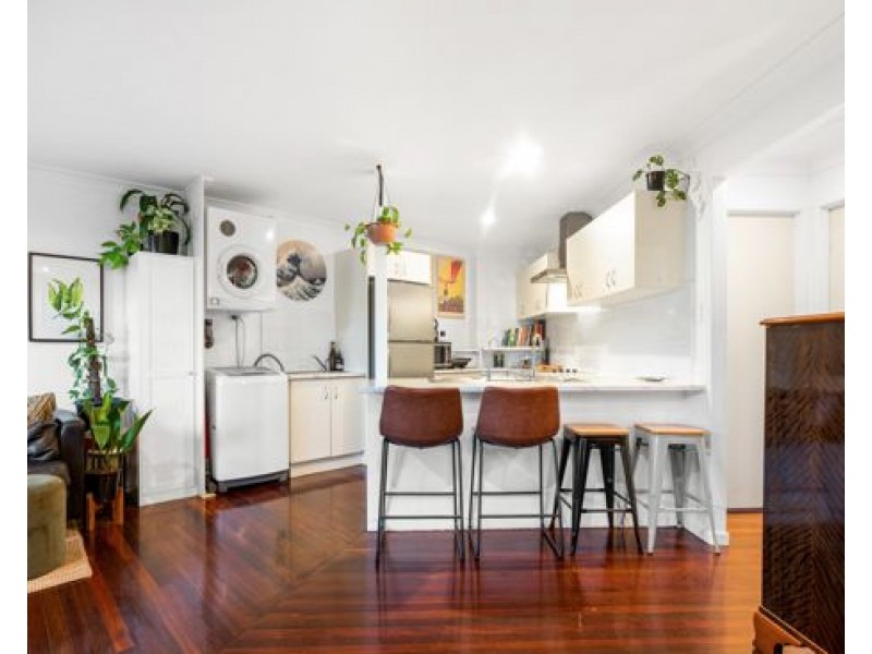 3/146 PEMBROKE RD, Coorparoo QLD 4151