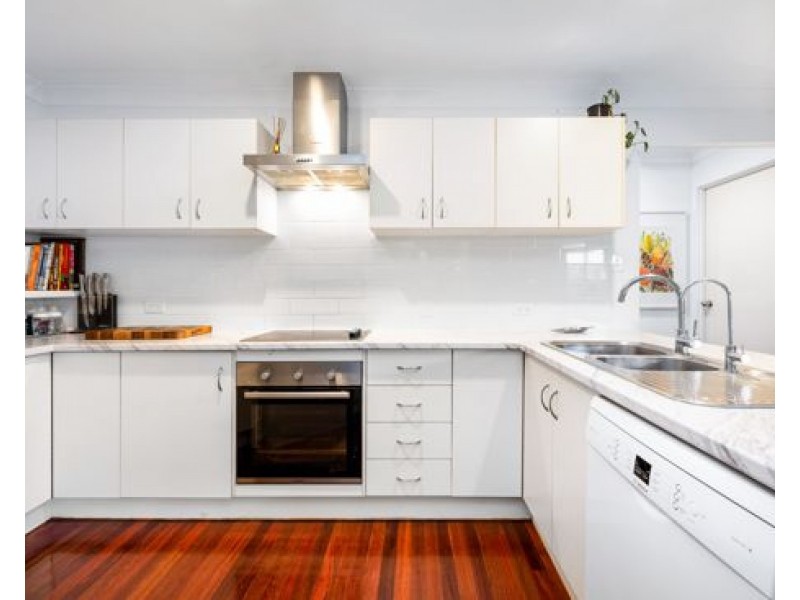3/146 PEMBROKE RD, Coorparoo QLD 4151