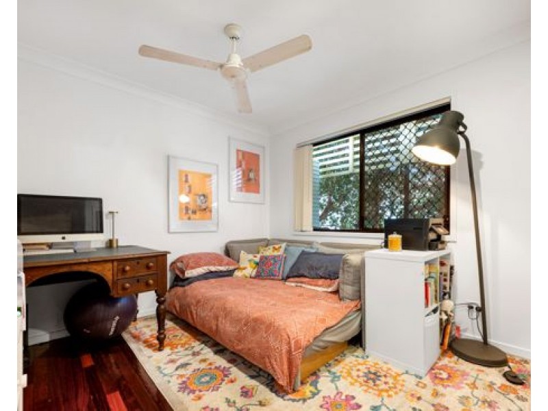 3/146 PEMBROKE RD, Coorparoo QLD 4151
