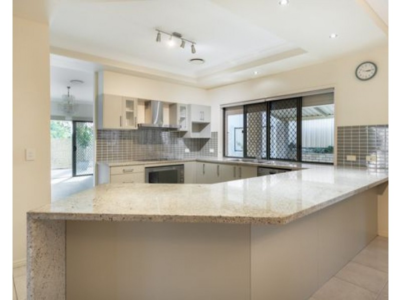 2 CAMBORNE STREET, Drewvale QLD 4116