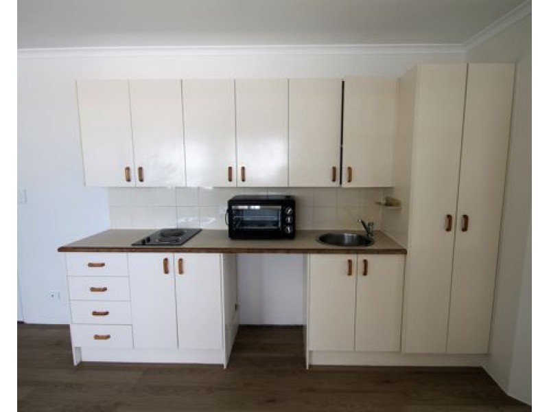 9/27 PRINCESS ST, Kangaroo Point QLD 4169