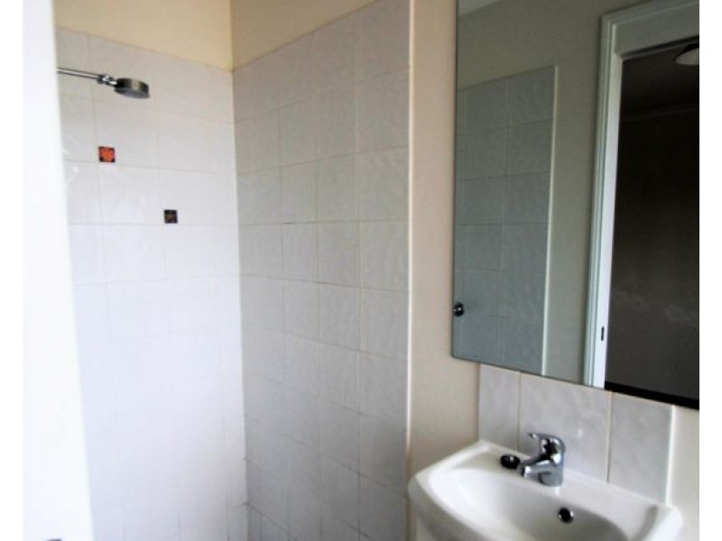 9/27 PRINCESS ST, Kangaroo Point QLD 4169