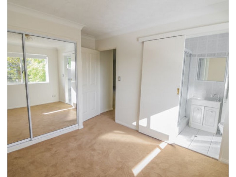 7/96 DORNOCH TCE, Highgate Hill QLD 4101