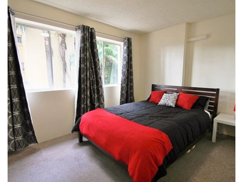 4/53 THORN STREET, Kangaroo Point QLD 4169