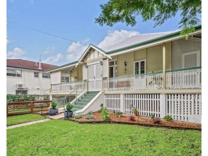 45 Virginia Avenue, Hawthorne QLD 4171