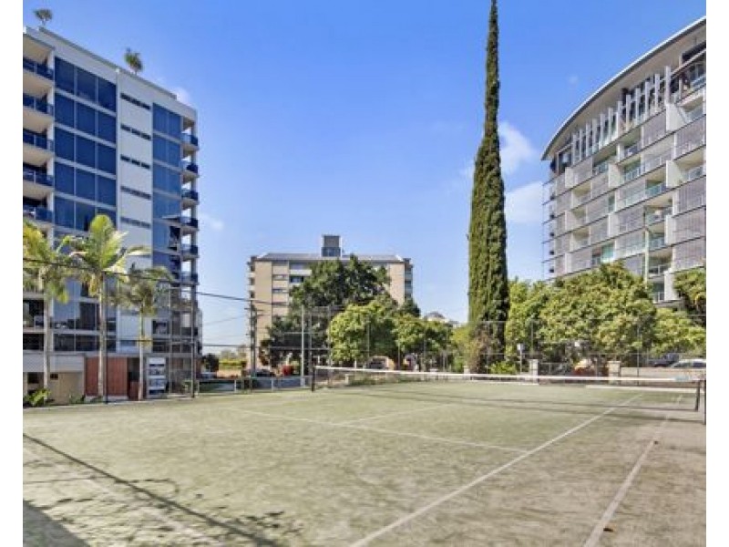 8/83 O’CONNELL STREET, Kangaroo Point QLD 4169
