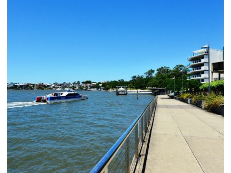 2/24 CASTLEBAR STREET, Kangaroo Point QLD 4169