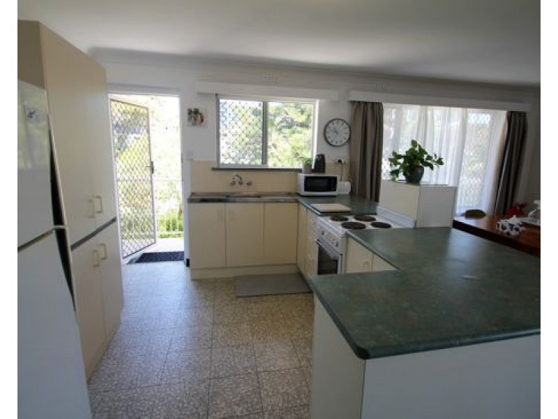 4/1 WARNE TERRACE, Kings Beach QLD 4551