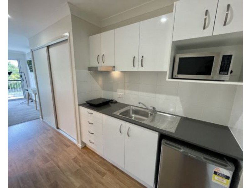 3/71A Junction Rd, Morningside QLD 4170