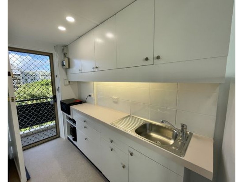 301/355 MAIN STREET, Kangaroo Point QLD 4169