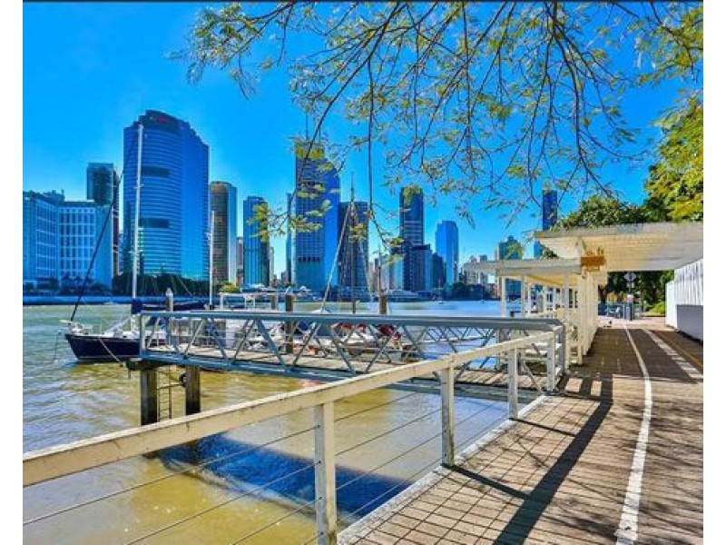 207/355 MAIN STREET, Kangaroo Point QLD 4169