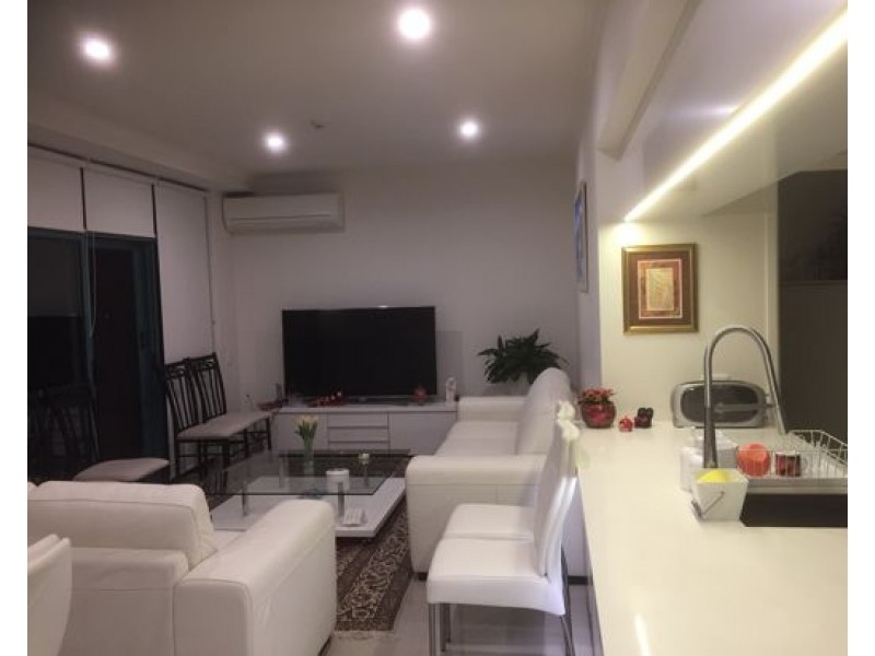 23/10 Goodwin St, Kangaroo Point QLD 4169