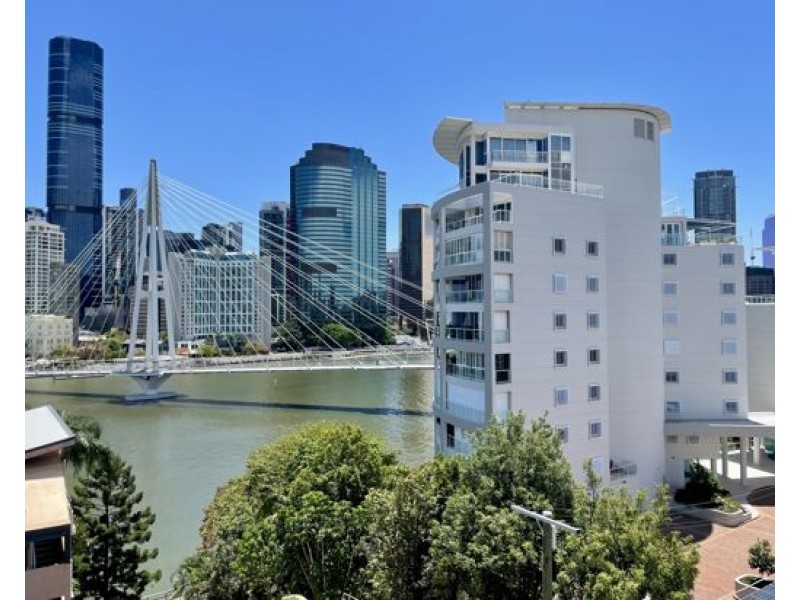 403/355 Main Street, Kangaroo Point QLD 4169