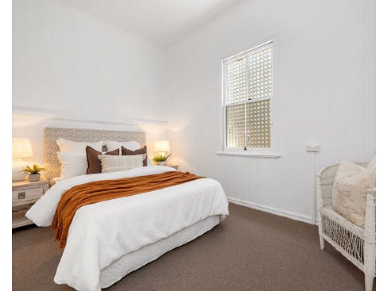 28 Norman Street, East Brisbane QLD 4169