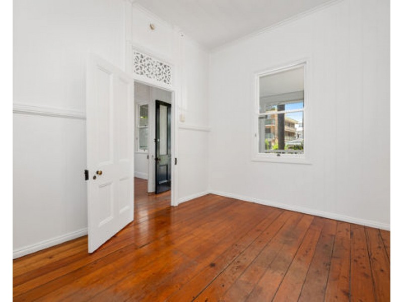 28 Norman Street, East Brisbane QLD 4169