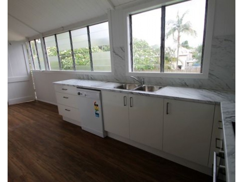 51 THOMAS STREET, Kangaroo Point QLD 4169