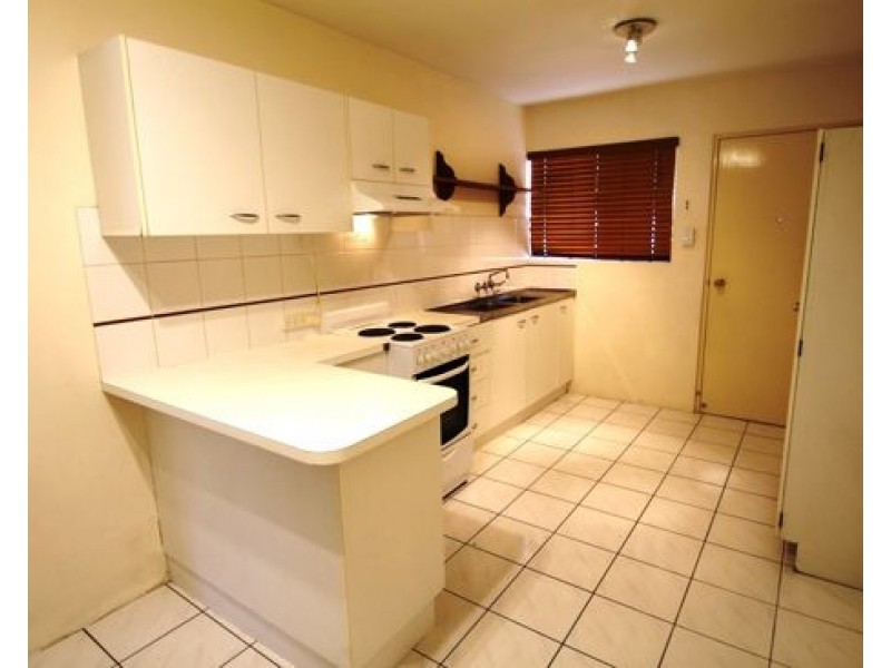 12.20 POTTS STREET, East Brisbane QLD 4169