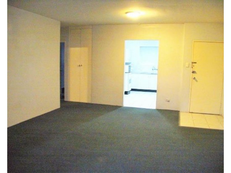 3/143 BAINES STREET, Kangaroo Point QLD 4169