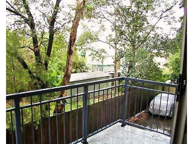 3/143 BAINES STREET, Kangaroo Point QLD 4169