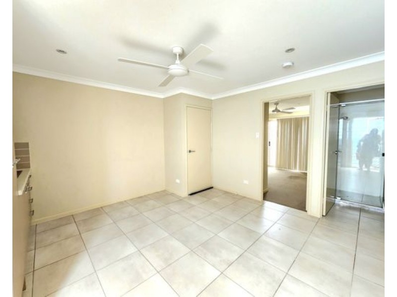 3/6 Camden Court, Capalaba QLD 4157