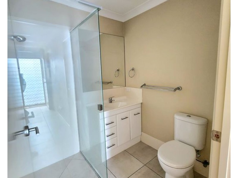 3/6 Camden Court, Capalaba QLD 4157