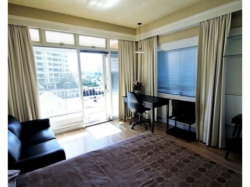 208/355 MAIN STREET, Kangaroo Point QLD 4169
