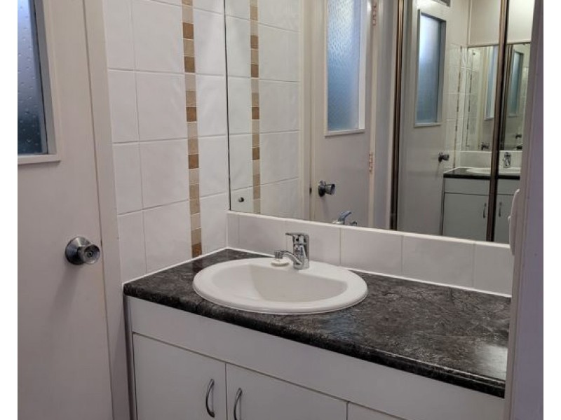 503.355 Main Street, Kangaroo Point QLD 4169