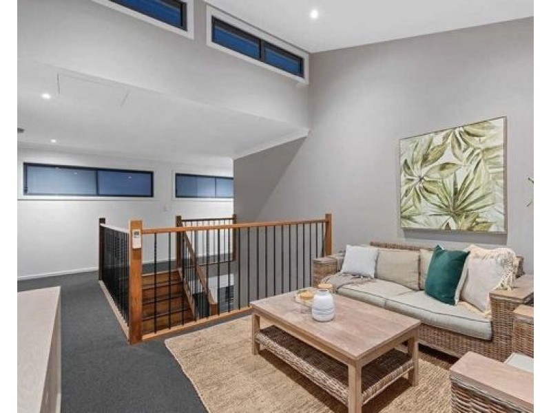 22 Abingdon St, Woolloongabba QLD 4102
