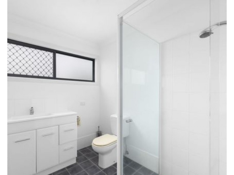 22 Abingdon St, Woolloongabba QLD 4102