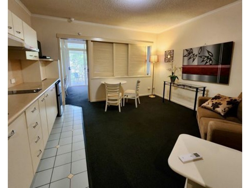 225/85 DEAKIN STREET, Kangaroo Point QLD 4169
