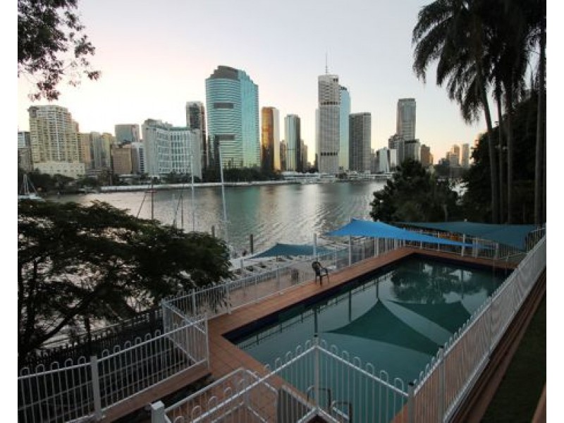 701/355 MAIN STREET, Kangaroo Point QLD 4169