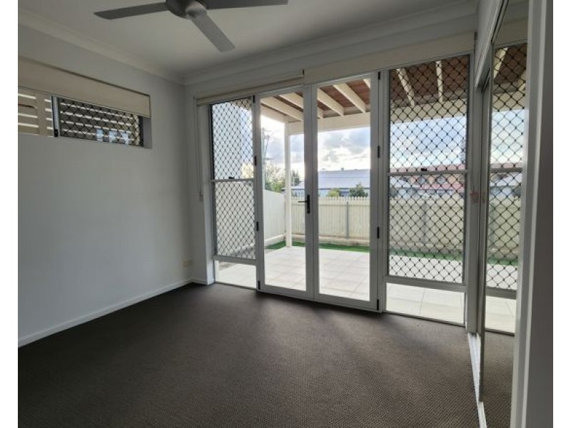 20 NOELA STREET, Coorparoo QLD 4151