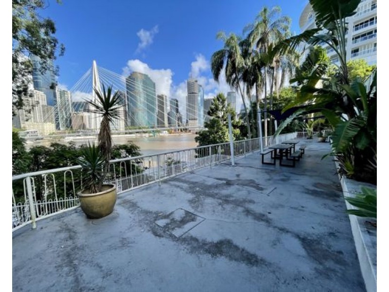301/355 MAIN STREET, Kangaroo Point QLD 4169