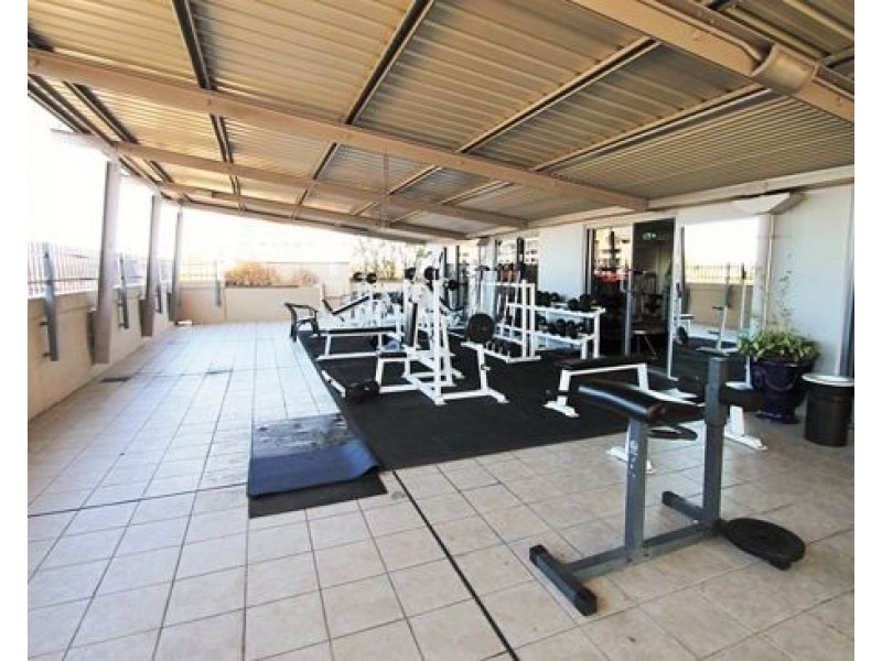 1105.9 CASTLEBAR ST, Kangaroo Point QLD 4169