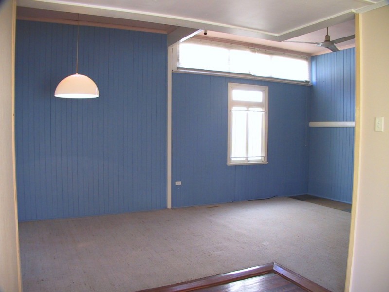 24 SALSTONE STREET, Kangaroo Point QLD 4169