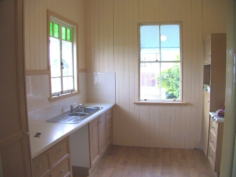 11 TAMAR STREET, Annerley QLD 4103