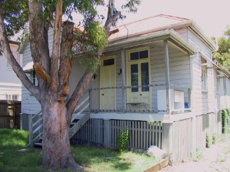 27 Overend Street, East Brisbane QLD 4169