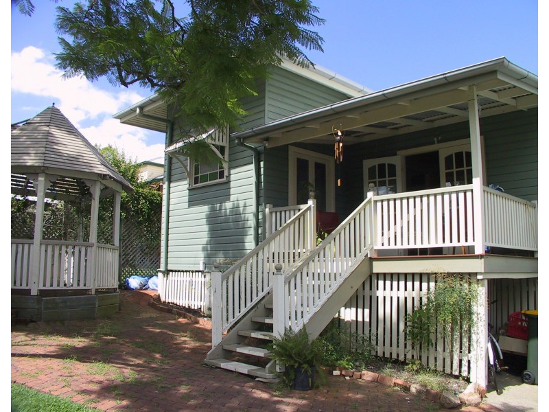 20 Balmoral Terrace, East Brisbane QLD 4169