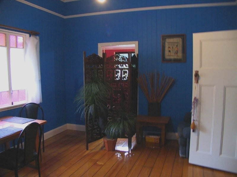 61 Wynnum Road, Norman Park QLD 4170