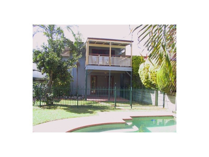 12 Clarendon Street, East Brisbane QLD 4169