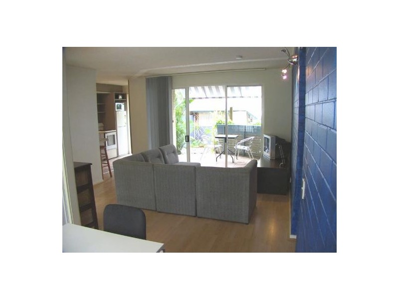1/23 Quinton Street, Kangaroo Point QLD 4169