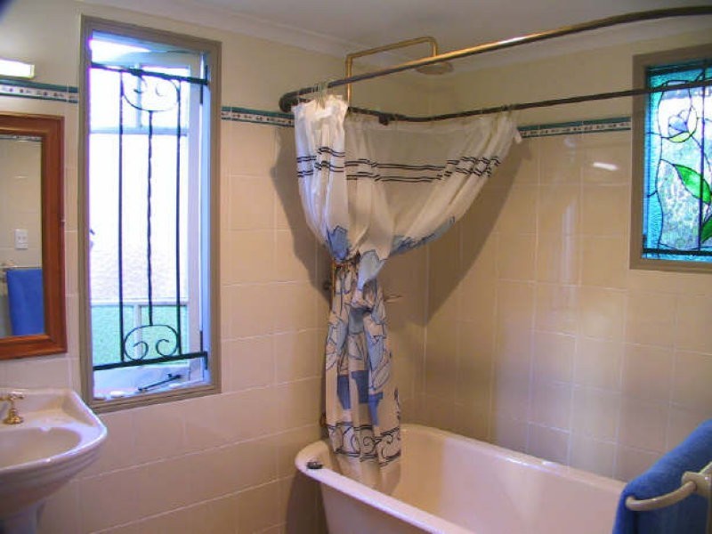 17 Fisher Street, East Brisbane QLD 4169