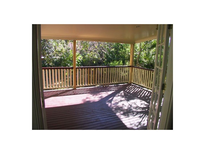 26 Geelong Street, East Brisbane QLD 4169