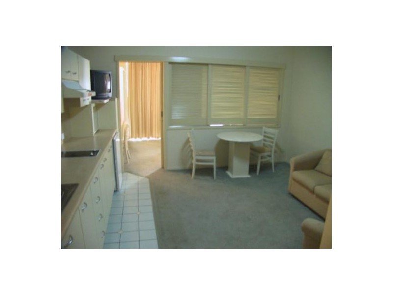 225/85 Deakin Street, Kangaroo Point QLD 4169