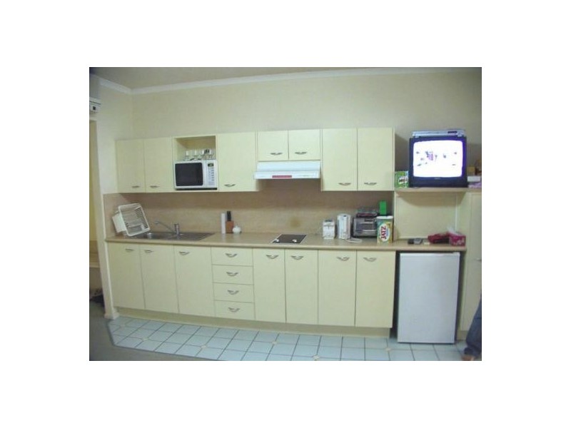 225/85 Deakin Street, Kangaroo Point QLD 4169