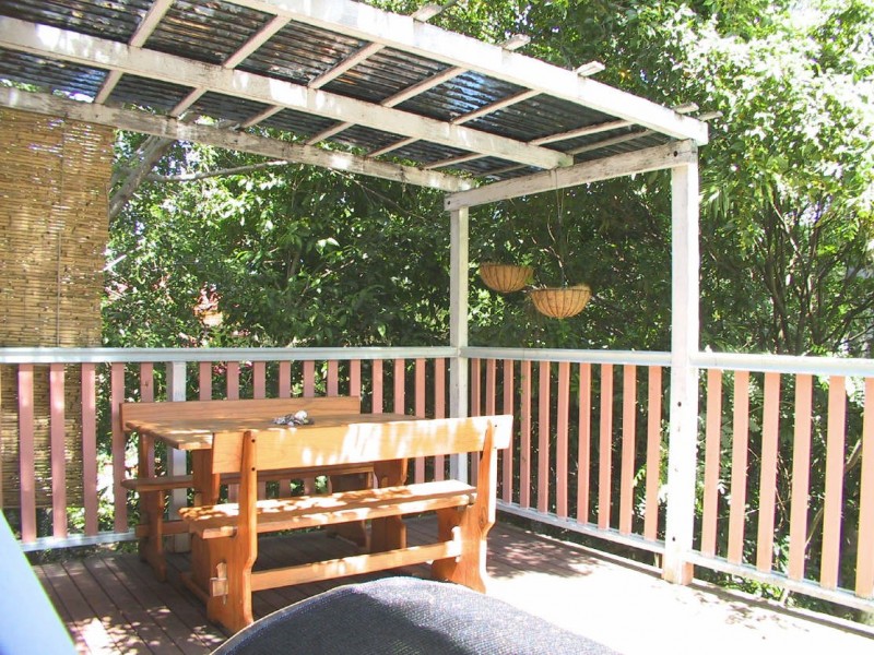 10 Eighth Avenue, Coorparoo QLD 4151